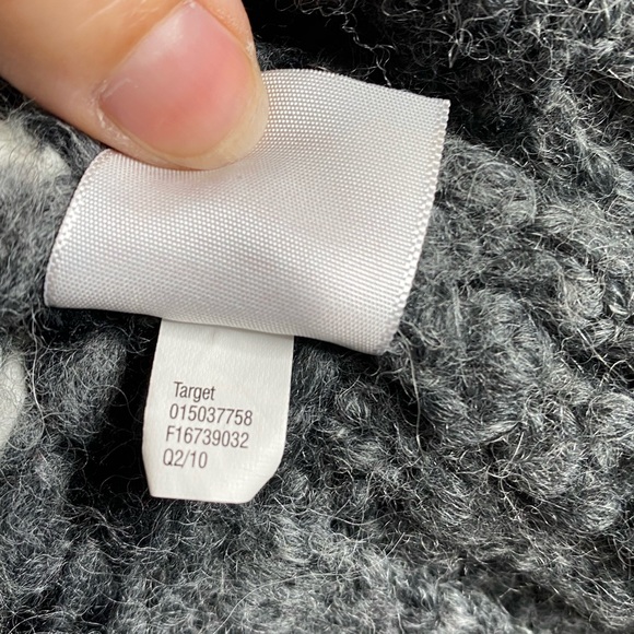 Mossimo Sweater Vest Size M Black Grey Wool Y2K Tribal Western Cozy Layer Boho - Picture 13 of 16